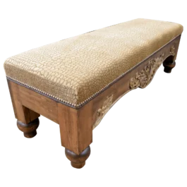 banca-tradicional-de-madera-con-tallados-ornamentales1