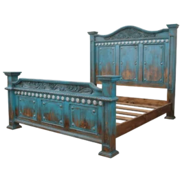 cama-azul-turquesa-desgastado-con-conchos-de-cobre1
