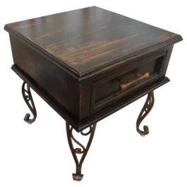 mesa-auxiliar-de-madera-oscura-con-patas-de-hierro-forjado
